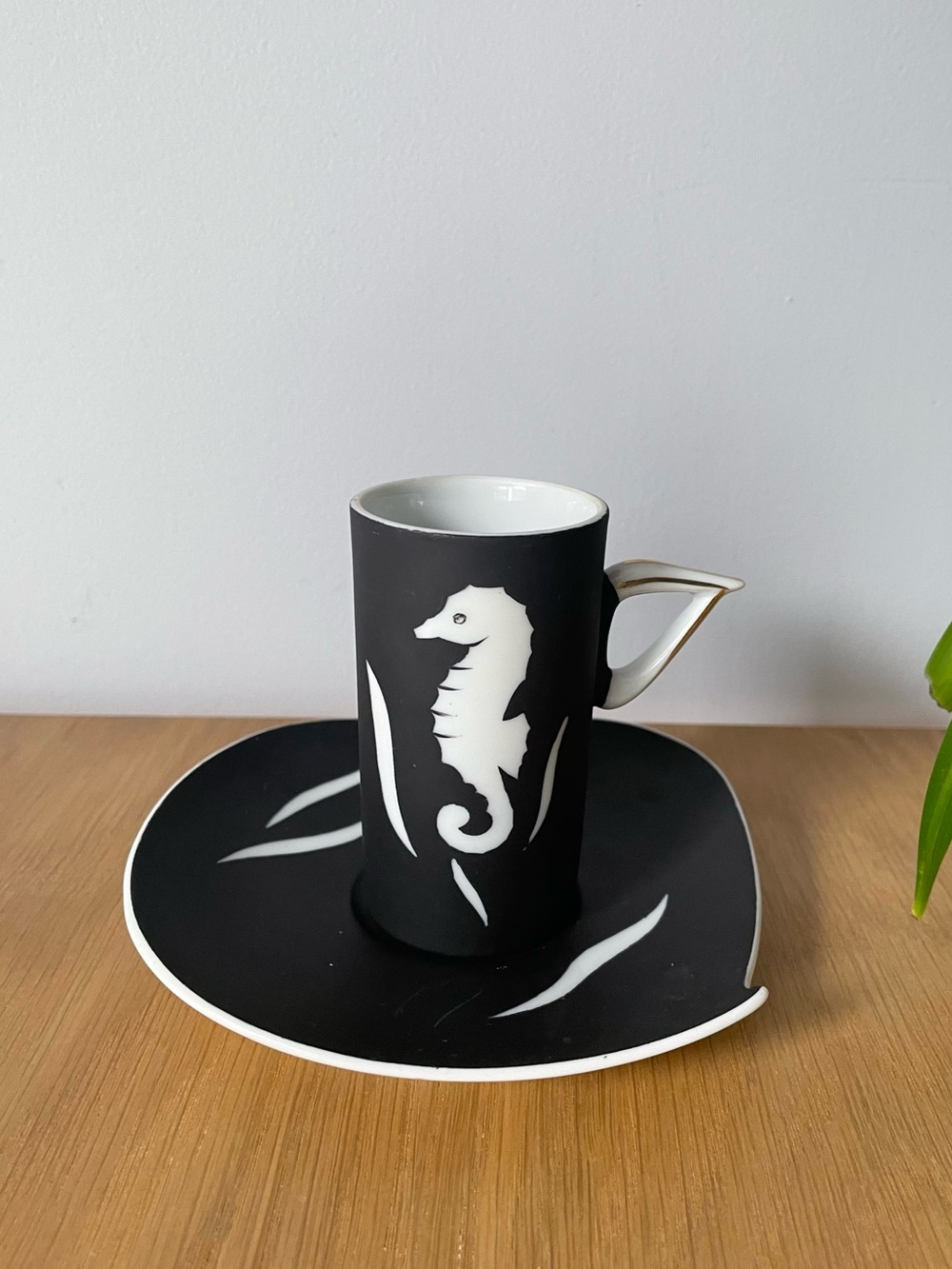 Vintage MCM Wedgewood Thistle Down Foreign Seahorse Espresso Cup & Saucer
